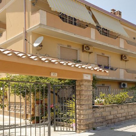 Appartamento Casa Vostra 博萨 外观 照片