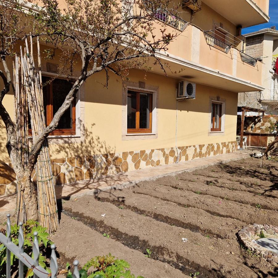 Appartamento Casa Vostra 博萨 外观 照片