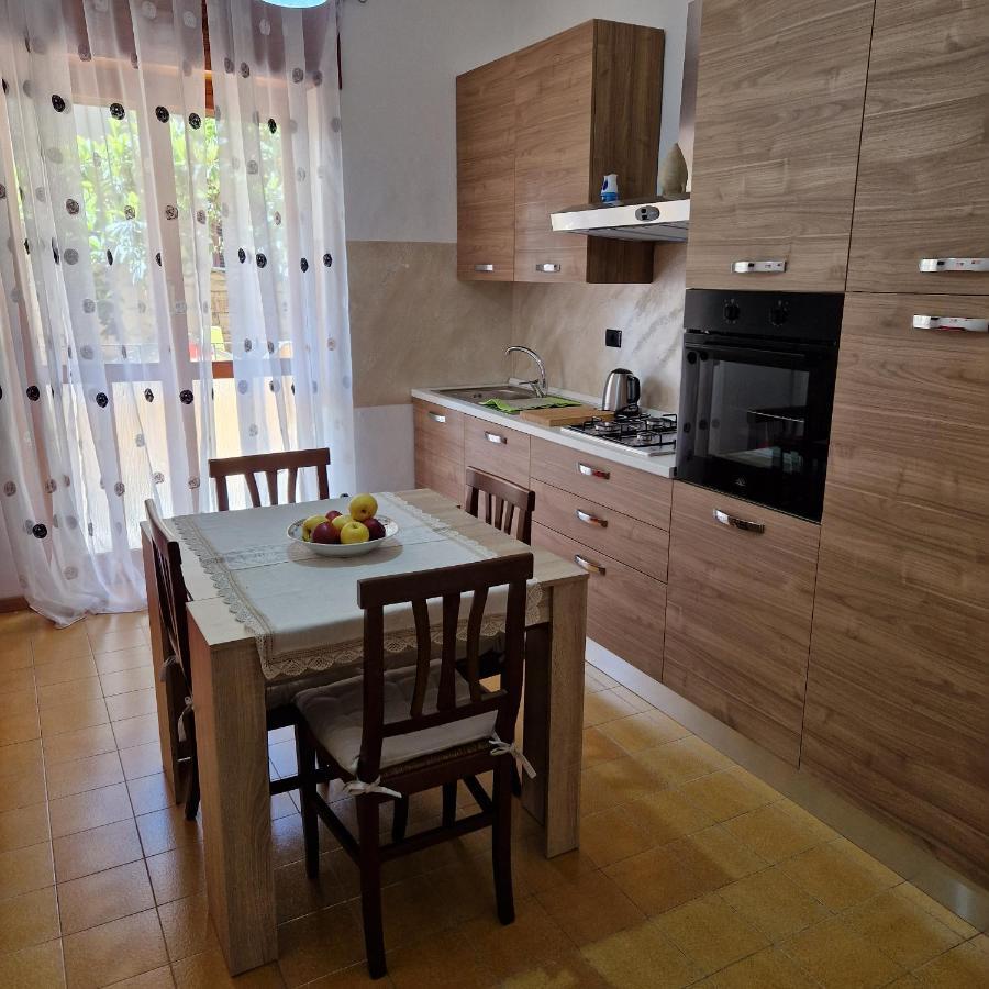 Appartamento Casa Vostra 博萨 外观 照片