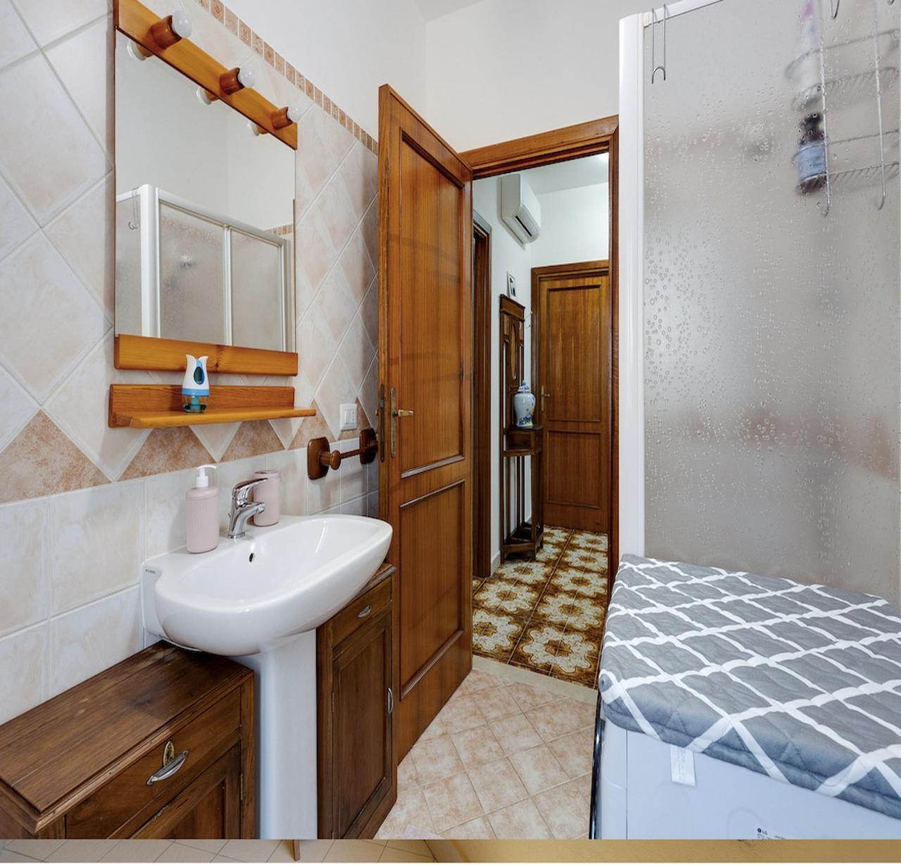 Appartamento Casa Vostra 博萨 外观 照片